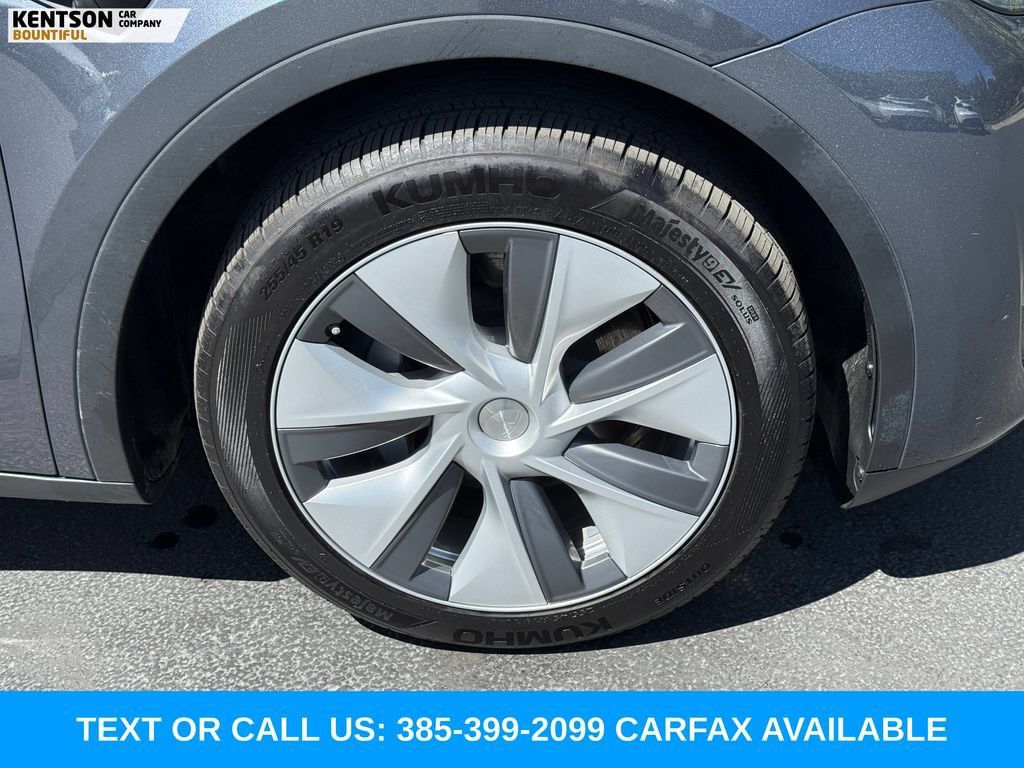 Used 2023 Tesla Model Y Long Range AWD/4WD image 14