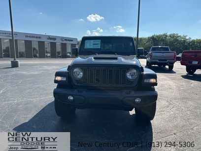 New 2025 Jeep Gladiator Sport