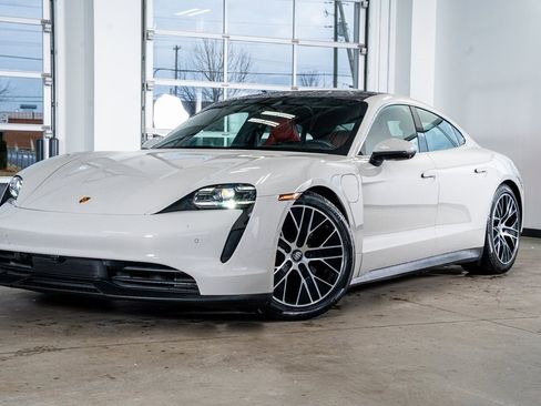 Used 2021 Porsche Taycan 4S image 2