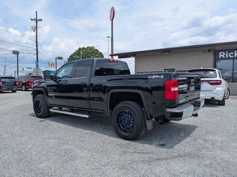 Used 2015 GMC Sierra 1500 SLE w/ SLE Value Package AWD/4WD image 9