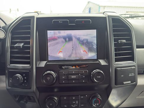 Used 2022 Ford F350 XLT AWD/4WD image 19