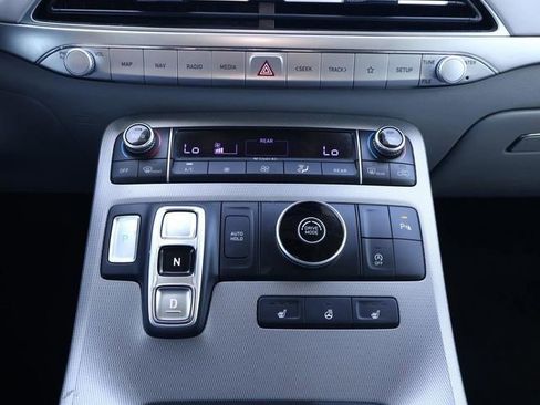 Used 2020 Hyundai Palisade SEL image 32