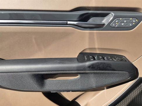 New 2026 Kia EV9 GT-Line image 16