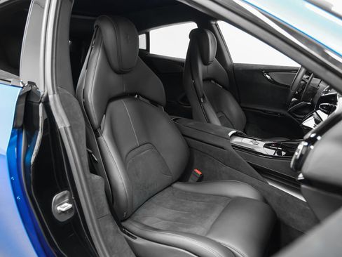 Certified 2023 Ferrari Purosangue AWD/4WD image 23