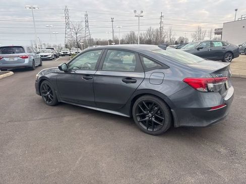 Used 2024 Honda Civic Sport image 13