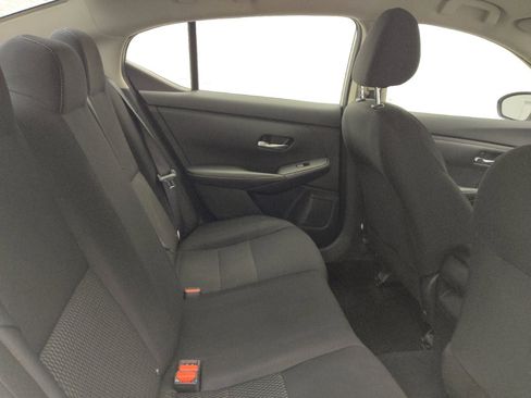 Used 2020 Nissan Sentra S FWD image 19