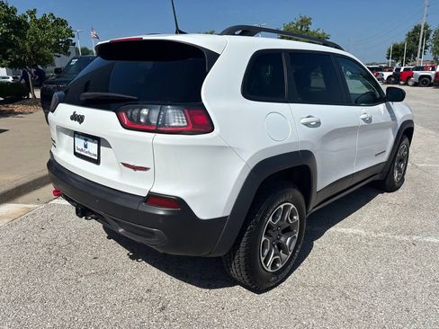 Used 2021 Jeep Cherokee Trailhawk w/ Trailer Tow Group AWD/4WD image 29