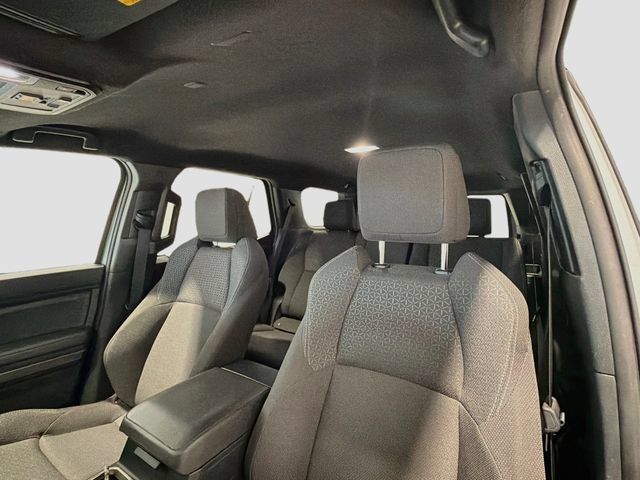 Used 2025 Toyota 4Runner SR5 AWD/4WD image 19