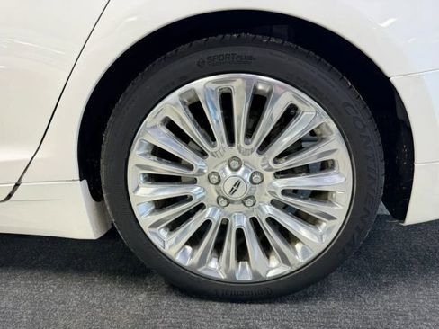 Used 2013 Lincoln MKZ image 14