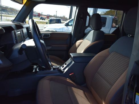 Used 2022 Ford Bronco Outer Banks image 12