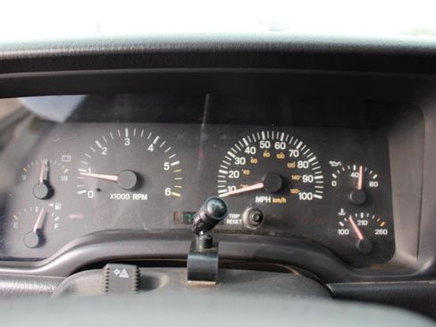 Used 2001 Jeep Cherokee Sport image 15