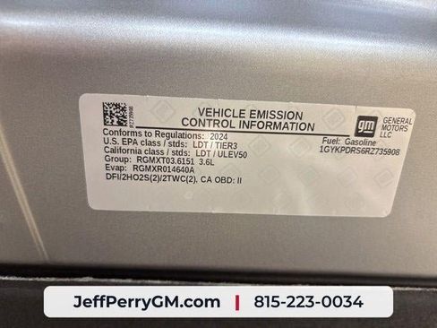 Used 2024 Cadillac XT6 Premium Luxury w/ Technology Package AWD/4WD image 32