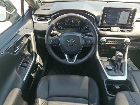 Used 2021 Toyota RAV4 XSE AWD/4WD image 13