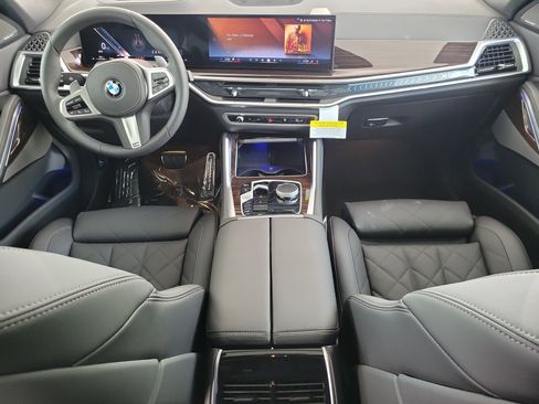 New 2026 BMW X6 xDrive40i image 15