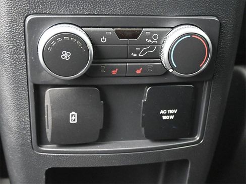 Used 2020 Ford Explorer ST w/ Premium Technology Package image 18