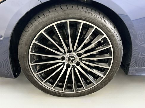 Used 2024 Mercedes-Benz C 300 Sedan image 11