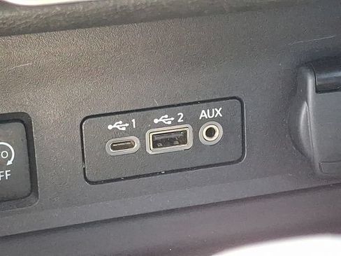 Used 2024 Nissan Sentra SV FWD image 21