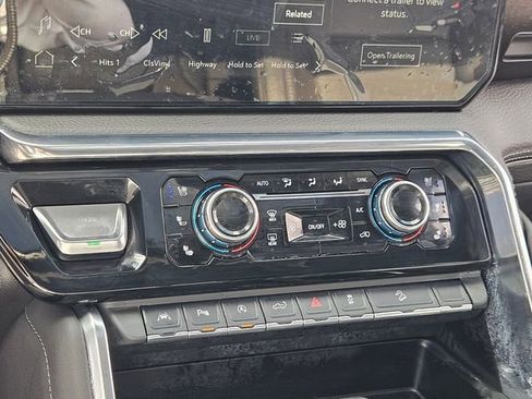 Used 2025 GMC Sierra 1500 Denali image 20