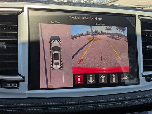 New 2026 Chrysler Pacifica Limited image 21