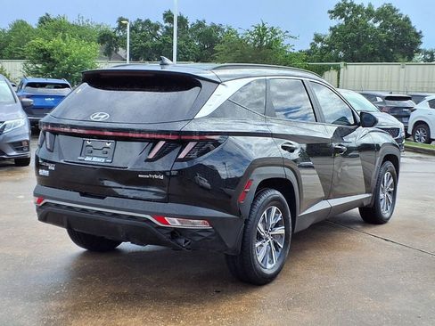 Used 2022 Hyundai Tucson Blue AWD/4WD image 4