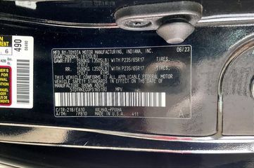 Used 2023 Toyota Sienna XLE FWD image 24