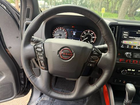 Used 2026 Nissan Frontier PRO-4X AWD/4WD image 24