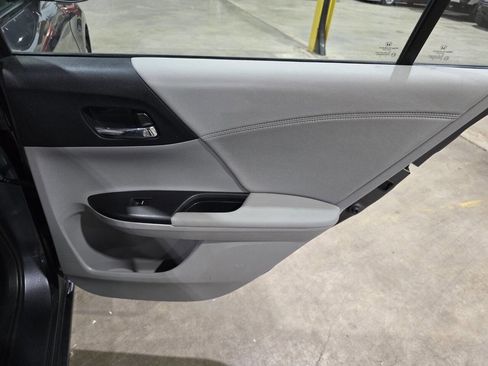 Used 2013 Honda Accord EX-L image 28