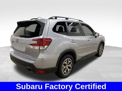 Certified 2022 Subaru Forester Premium image 4