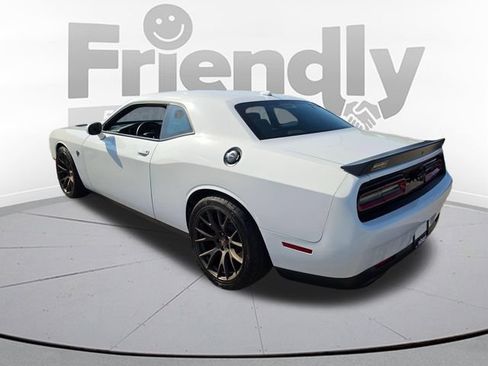 Used 2015 Dodge Challenger SRT Hellcat RWD image 7