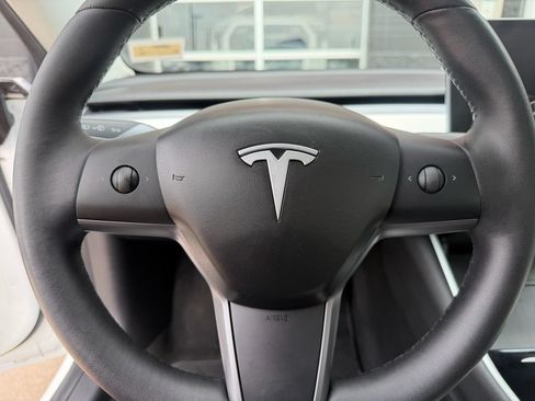 Used 2020 Tesla Model 3 Long Range AWD/4WD image 32
