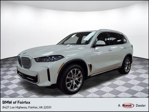 New 2026 BMW X5 xDrive50e w/ Premium Package image 1