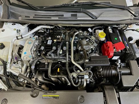Used 2024 Nissan Sentra SV FWD image 32