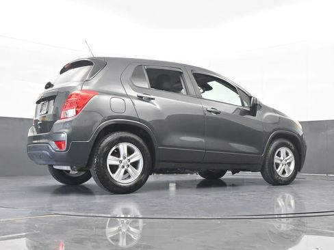 Used 2019 Chevrolet Trax LS w/ Tint and Cruise Package image 57