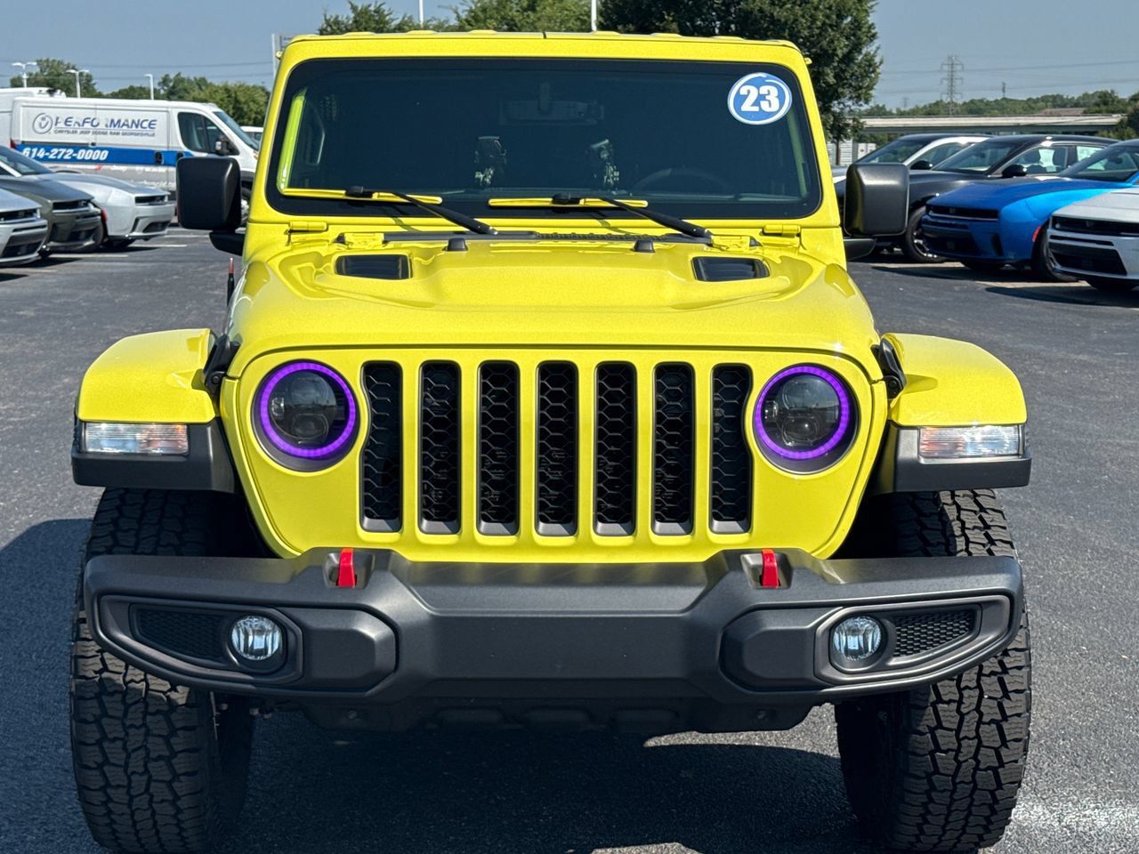 Used 2023 Jeep Gladiator Rubicon w/ Cold Weather Group AWD/4WD image 8
