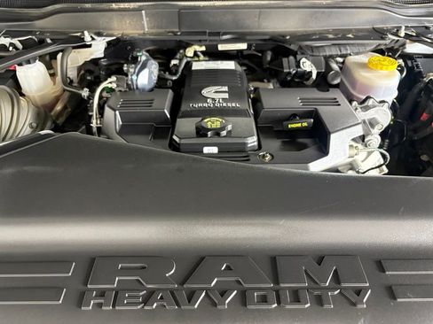 Used 2024 RAM 2500 Laramie w/ Safety Group AWD/4WD image 44