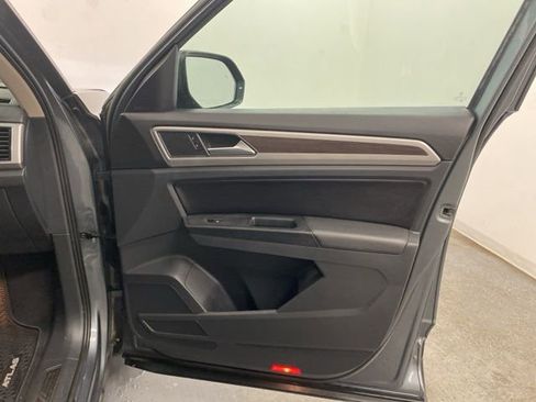 Used 2018 Volkswagen Atlas SEL image 26