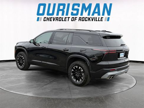 Used 2024 Chevrolet Traverse Z71 w/ Enhanced Driving Package image 4