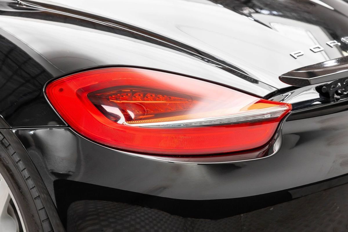 Used 2014 Porsche Boxster RWD image 40