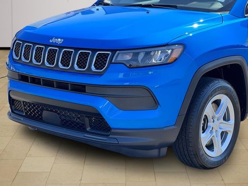 Used 2024 Jeep Compass Sport AWD/4WD image 34