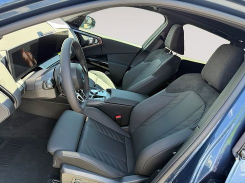New 2026 BMW X3 xDrive30i AWD/4WD image 9