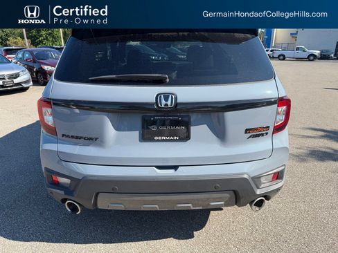 Used 2024 Honda Passport TrailSport image 7