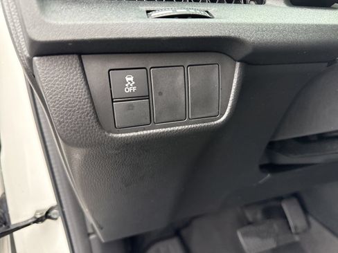 Used 2023 Honda CR-V EX image 19