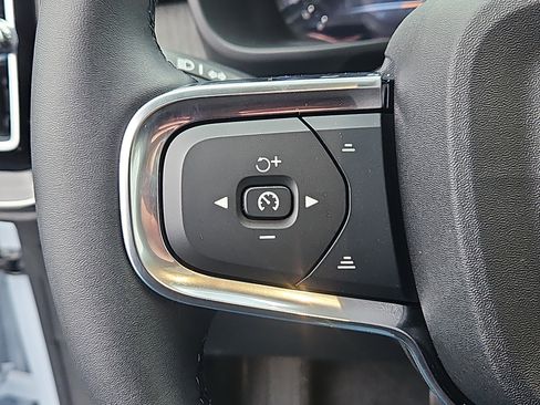 New 2026 Volvo XC40 B5 Plus w/ Protection Package Premier image 16