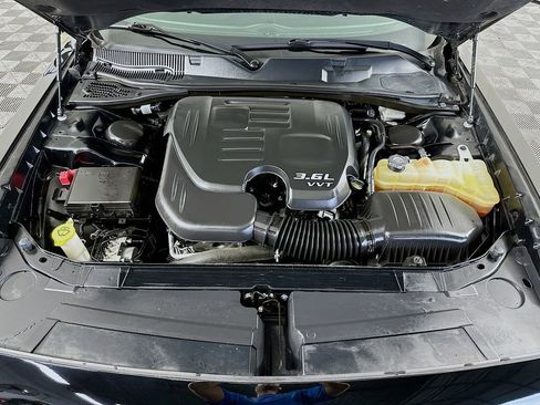Used 2019 Dodge Challenger SXT RWD image 34
