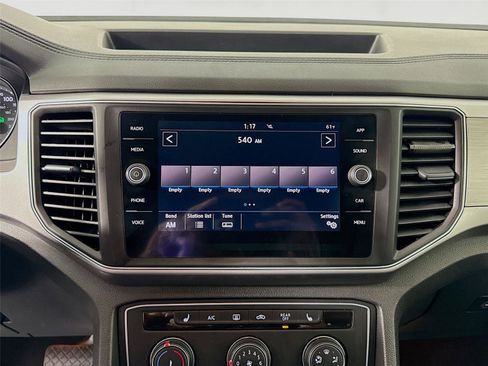 Used 2018 Volkswagen Atlas SE FWD image 10