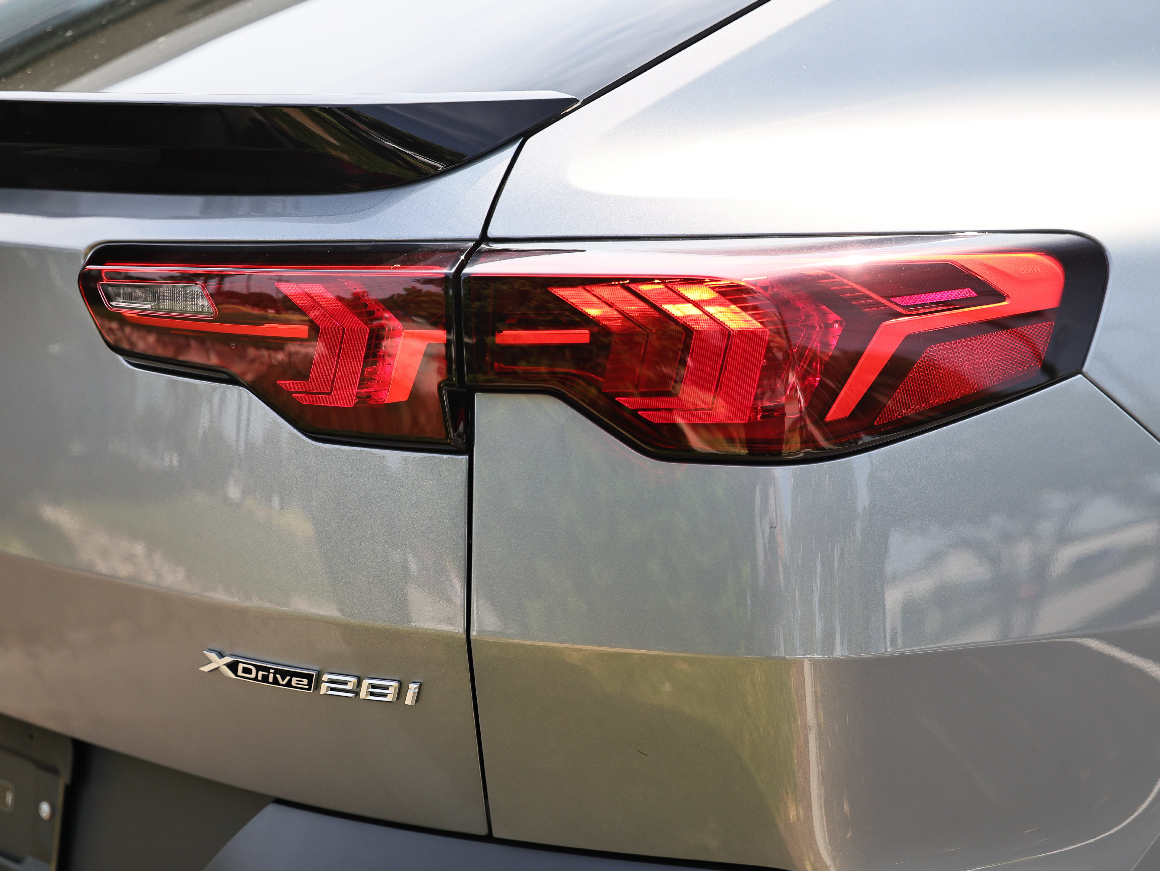New 2027 BMW X2 xDrive28i AWD/4WD image 8