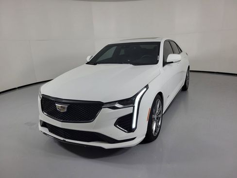 Used 2020 Cadillac CT4 V w/ Climate Package image 2
