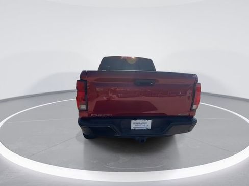 Used 2024 Chevrolet Colorado ZR2 w/ Technology Package image 7