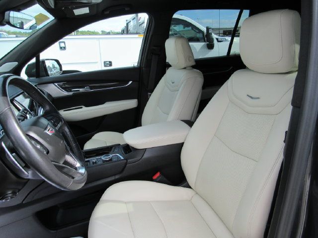 Used 2023 Cadillac XT6 Sport AWD/4WD image 14