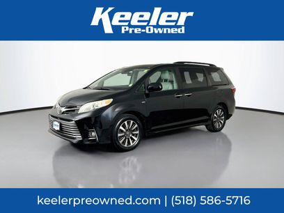 Used 2019 Toyota Sienna XLE